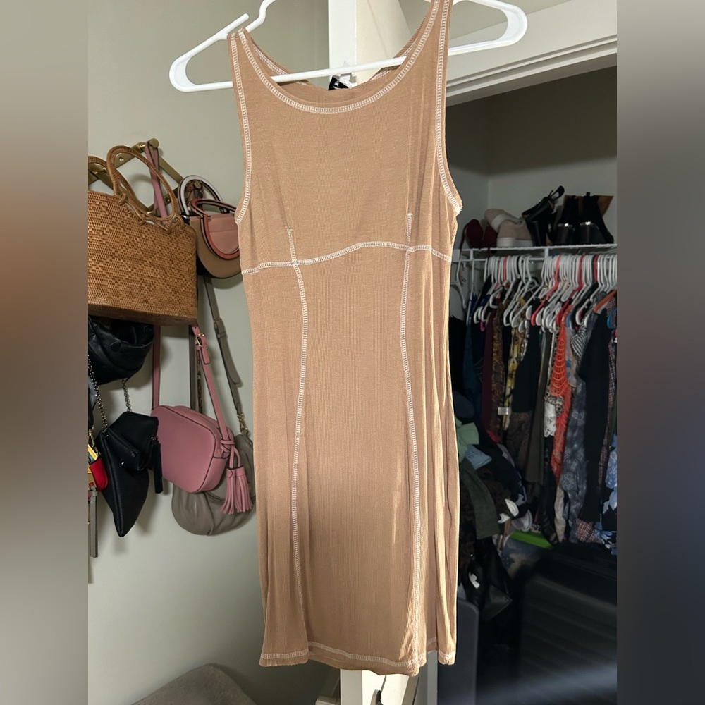 Women’s tan bodycon summer dress